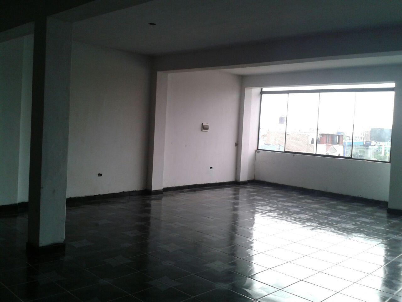 Amplios pasillos de circulación